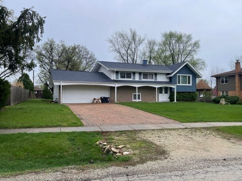 Photo of 615 E Turner Avenue, Roselle, IL 60172 (MLS # 12621929)