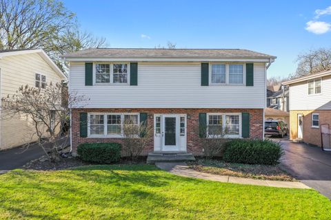 215 45th Street Western Springs IL 60558