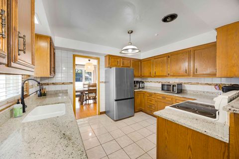 Tiny photo for 2307 Flossmoor Road, Flossmoor, IL 60422 (MLS # 12653098)