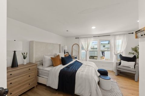 Tiny photo for 9525 Parkside Avenue, Oak Lawn, IL 60453 (MLS # 12608584)