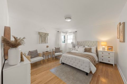 Tiny photo for 9525 Parkside Avenue, Oak Lawn, IL 60453 (MLS # 12608584)