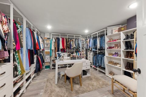 Tiny photo for 9525 Parkside Avenue, Oak Lawn, IL 60453 (MLS # 12608584)