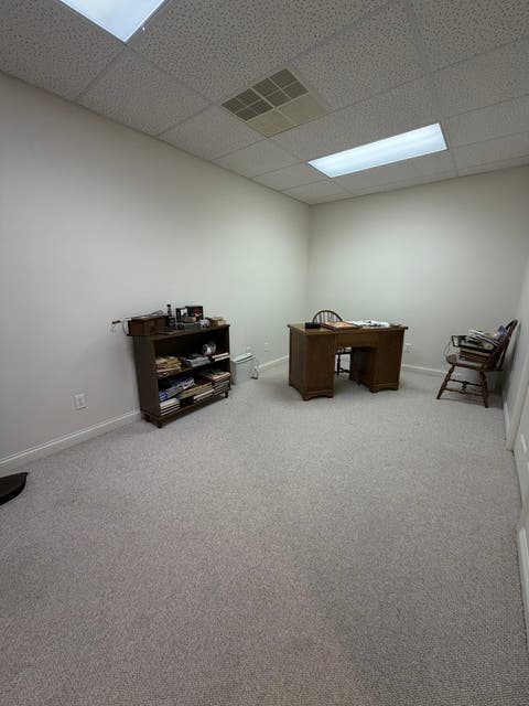 Tiny photo for 25 Kruger Lane, Metropolis, IL 62960 (MLS # 12733328)