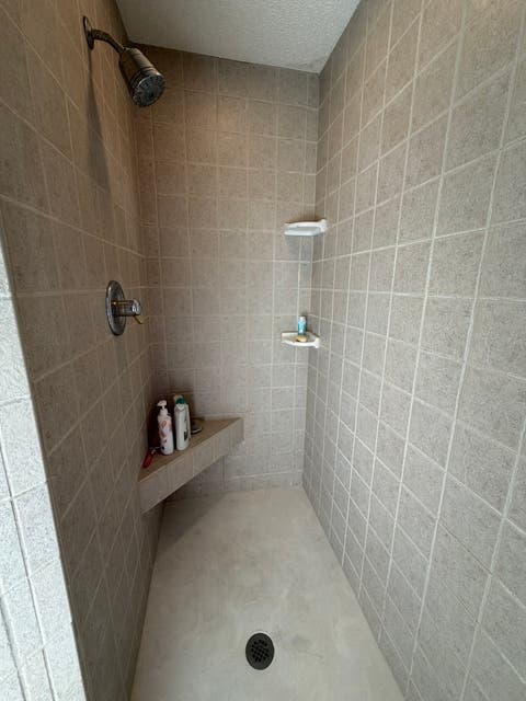 Tiny photo for 25 Kruger Lane, Metropolis, IL 62960 (MLS # 12733328)