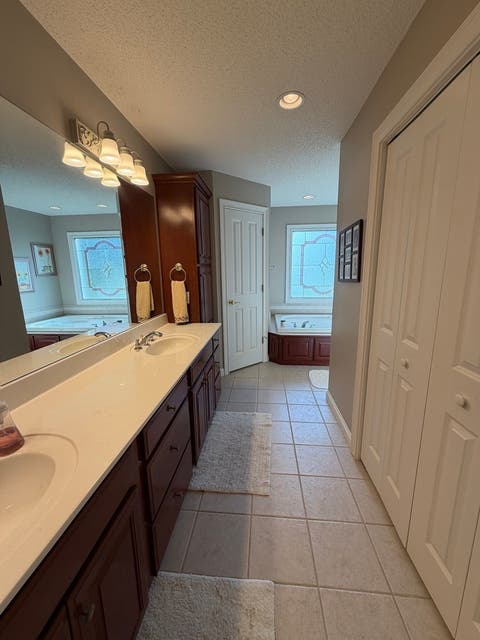 Tiny photo for 25 Kruger Lane, Metropolis, IL 62960 (MLS # 12733328)