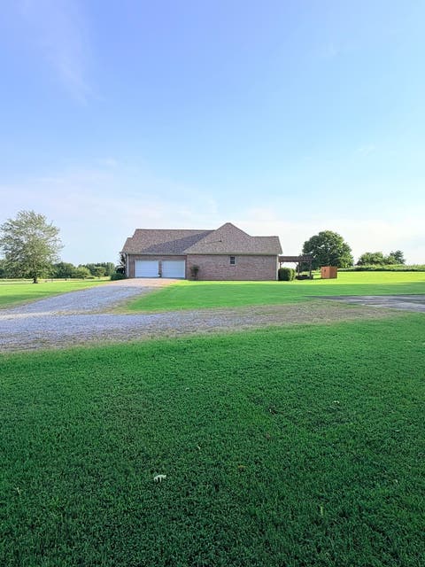 Tiny photo for 25 Kruger Lane, Metropolis, IL 62960 (MLS # 12733328)