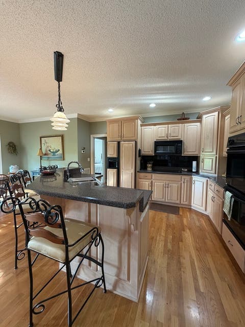 Tiny photo for 25 Kruger Lane, Metropolis, IL 62960 (MLS # 12733328)