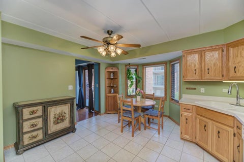 Tiny photo for 9420 S Melvina Avenue #2NW, Oak Lawn, IL 60453 (MLS # 12687019)