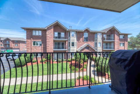 Tiny photo for 9420 S Melvina Avenue #2NW, Oak Lawn, IL 60453 (MLS # 12687019)