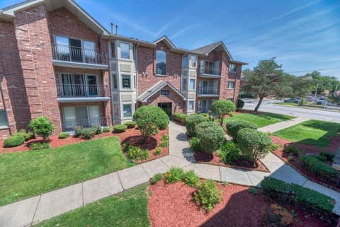 Tiny photo for 9420 S Melvina Avenue #2NW, Oak Lawn, IL 60453 (MLS # 12687019)