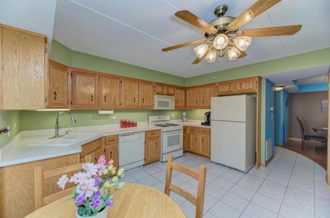 Tiny photo for 9420 S Melvina Avenue #2NW, Oak Lawn, IL 60453 (MLS # 12687019)