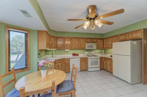 Tiny photo for 9420 S Melvina Avenue #2NW, Oak Lawn, IL 60453 (MLS # 12687019)