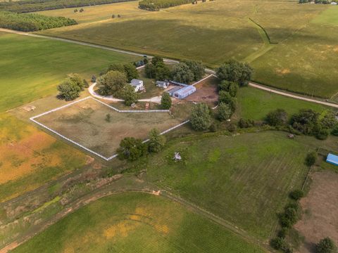 Tiny photo for 8066 N 1300 East Road, Shirley, IL 61772 (MLS # 12460418)