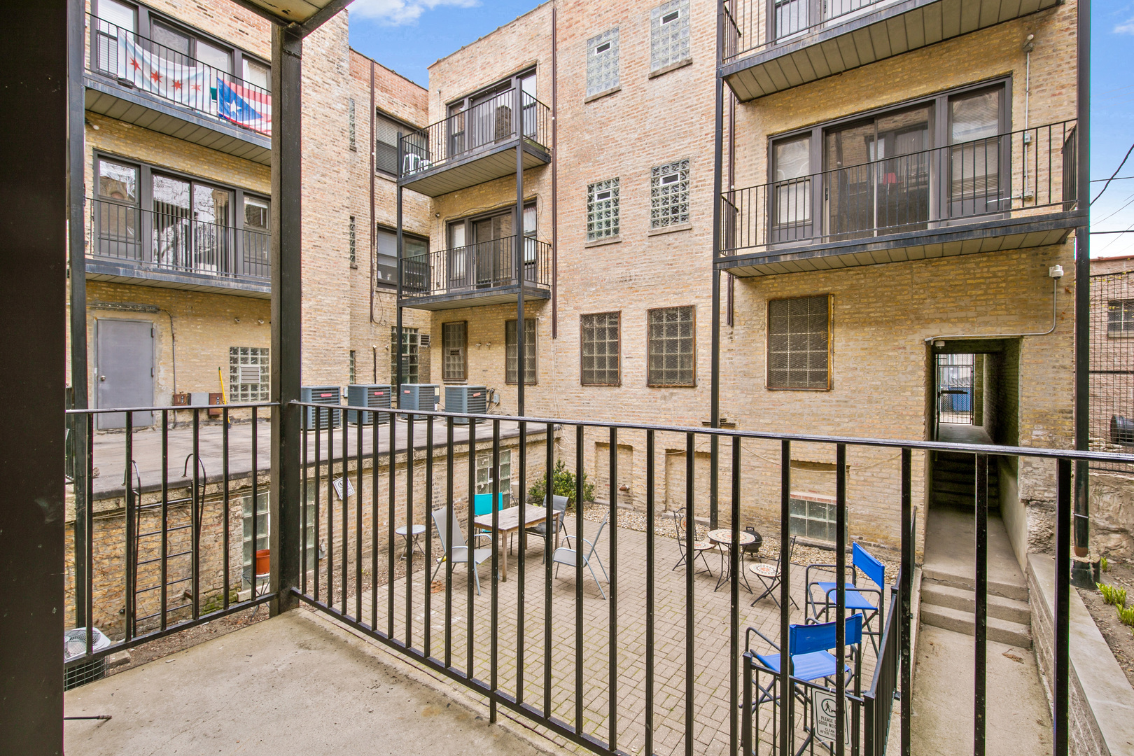 4555 N Malden Street 102