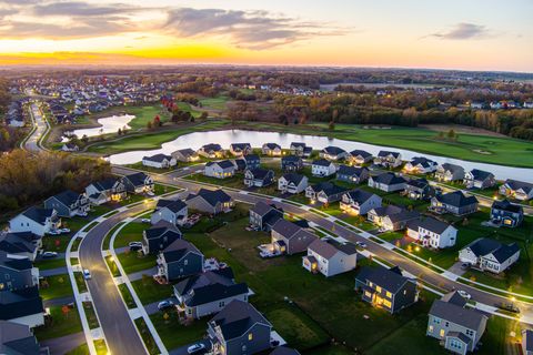 Tiny photo for 3547 Doral Drive, Elgin, IL 60124 (MLS # 12463455)