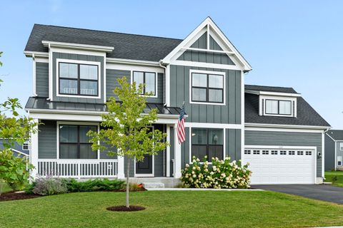 Photo of 3547 Doral Drive, Elgin, IL 60124 (MLS # 12463455)
