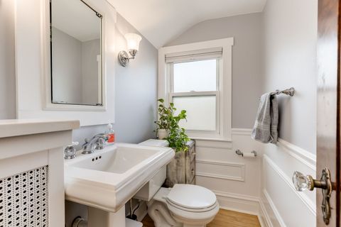 Tiny photo for 5706 N Moody Avenue, Chicago, IL 60646 (MLS # 12490226)