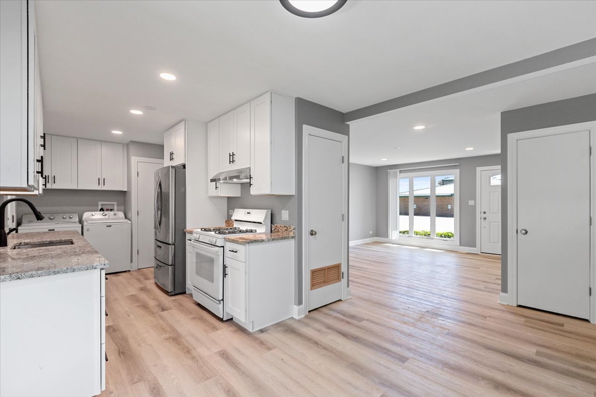 102 Ridgewood Road