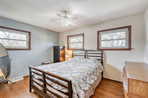 Tiny photo for 1605 W Fremont Street, Arlington Heights, IL 60005 (MLS # 12601219)