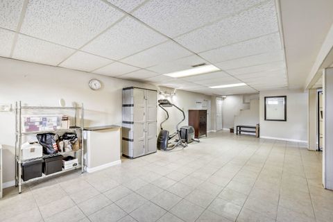 Tiny photo for 1605 W Fremont Street, Arlington Heights, IL 60005 (MLS # 12601219)