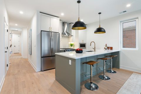 Tiny photo for 1107 W Vernon Park Place #2, Chicago, IL 60607 (MLS # 12593858)