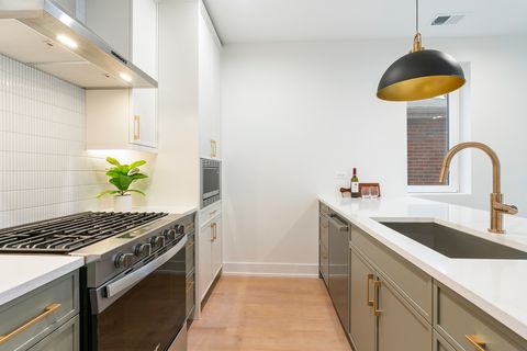 Tiny photo for 1107 W Vernon Park Place #2, Chicago, IL 60607 (MLS # 12593858)