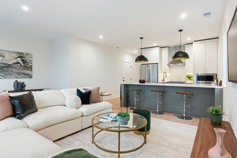 Tiny photo for 1107 W Vernon Park Place #2, Chicago, IL 60607 (MLS # 12593858)