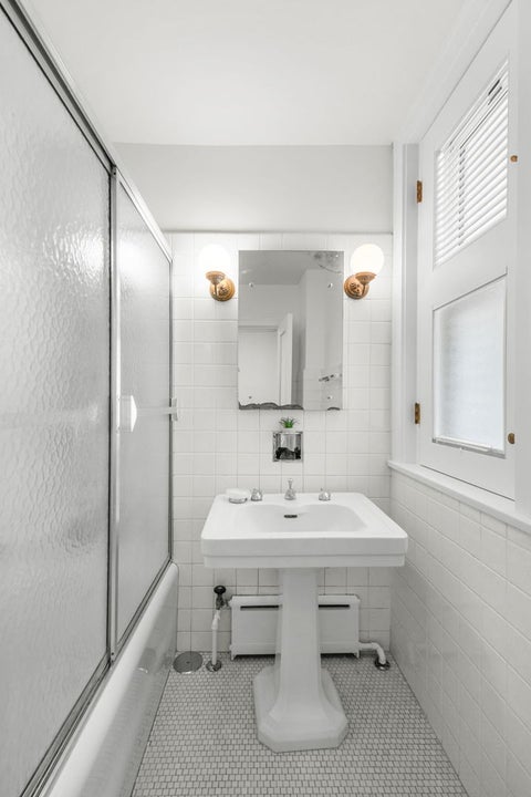 Tiny photo for 5000 S East End Avenue #2A, Chicago, IL 60615 (MLS # 12734841)