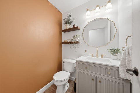 Tiny photo for 554 Chestnut Drive, Oswego, IL 60543 (MLS # 12611514)