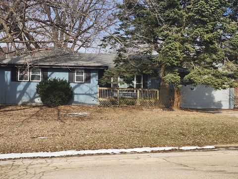 Photo of 4610 Skyline Drive, Rockford, IL 61107 (MLS # 12542150)