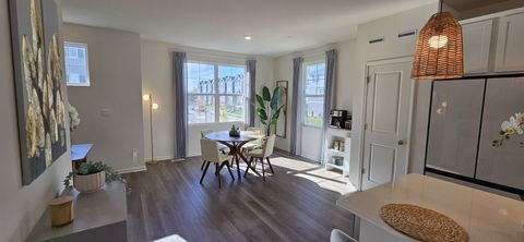 Tiny photo for 2227 Glacier Street, Mundelein, IL 60060 (MLS # 12602146)