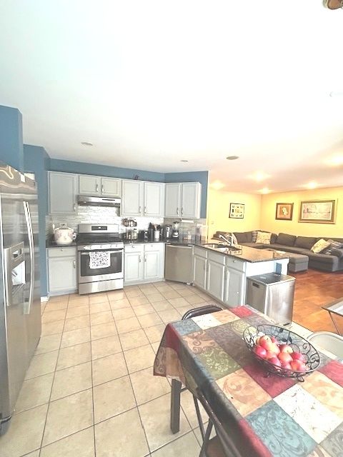 Tiny photo for 43 Augusta Drive, Streamwood, IL 60107 (MLS # 12548303)