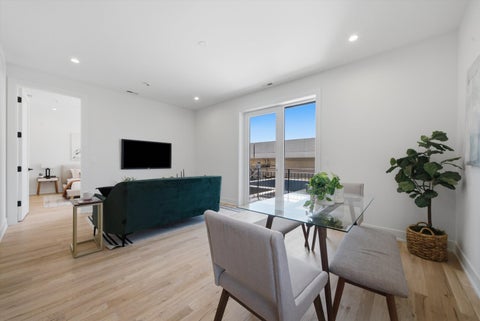 Tiny photo for 5428 N Winthrop Avenue #203, Chicago, IL 60640 (MLS # 12721421)