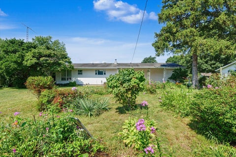 Tiny photo for 414 S Seymour Street, Oakwood, IL 61858 (MLS # 12696069)