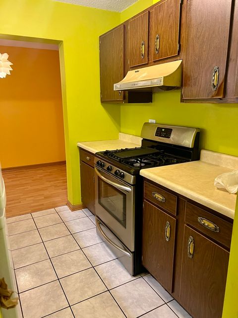 Tiny photo for 300 W Fullerton Avenue #218, Addison, IL 60101 (MLS # 12520425)