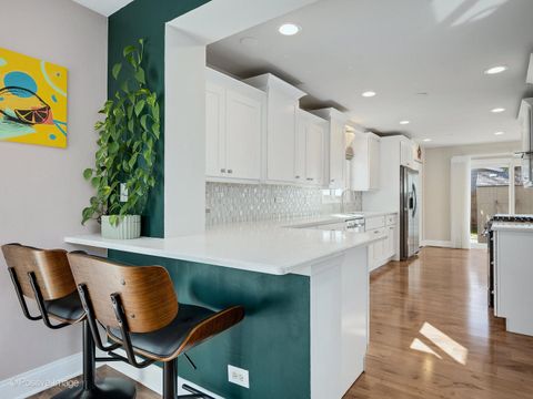 Tiny photo for 2011 Lancaster Lane, Wheaton, IL 60189 (MLS # 12471923)