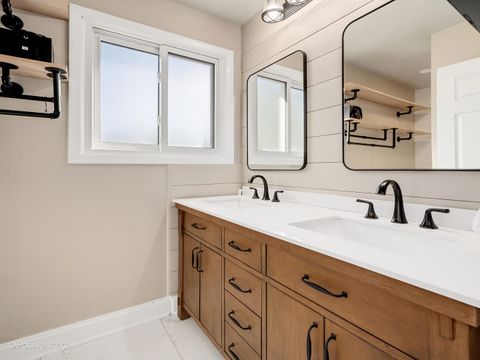 Tiny photo for 2011 Lancaster Lane, Wheaton, IL 60189 (MLS # 12471923)