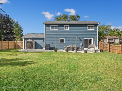 Tiny photo for 2011 Lancaster Lane, Wheaton, IL 60189 (MLS # 12471923)