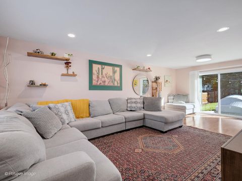 Tiny photo for 2011 Lancaster Lane, Wheaton, IL 60189 (MLS # 12471923)