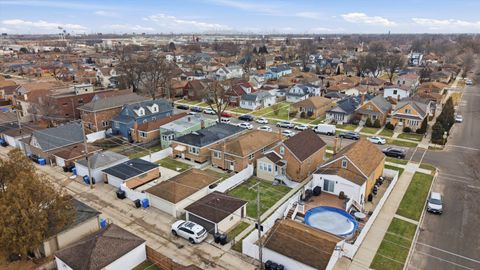 Tiny photo for 5254 S Melvina Avenue, Chicago, IL 60638 (MLS # 12572374)