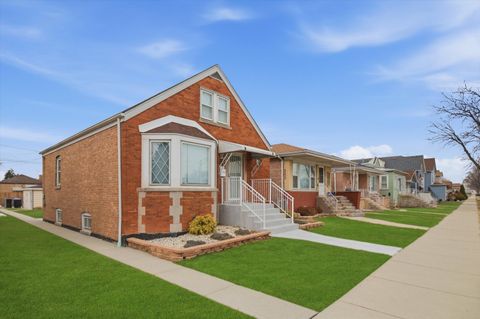 Tiny photo for 5254 S Melvina Avenue, Chicago, IL 60638 (MLS # 12572374)