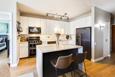 Tiny photo for 210 S Desplaines Street #2007, Chicago, IL 60661 (MLS # 12576682)