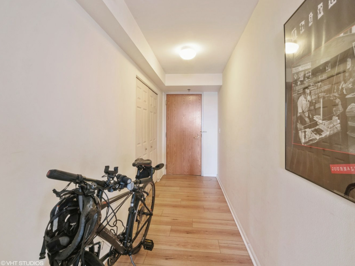 345 N La Salle Drive 3406