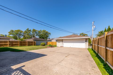 Tiny photo for 3048 189th Street, Lansing, IL 60438 (MLS # 12488995)