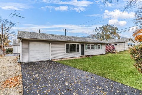 Photo of 1022 Highland Avenue, Lockport, IL 60441 (MLS # 12520171)