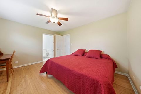 Tiny photo for 2011 Brentwood Lane E, Wheaton, IL 60189 (MLS # 12612287)