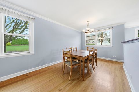 Tiny photo for 2011 Brentwood Lane E, Wheaton, IL 60189 (MLS # 12612287)