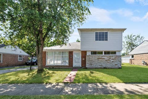 Photo of 226 S Orchard Drive, Park Forest, IL 60466 (MLS # 12738557)