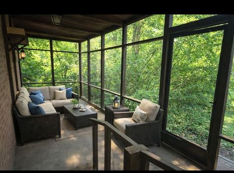 Tiny photo for 303 Burkwood Court W, Urbana, IL 61801 (MLS # 12580439)