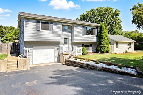 Tiny photo for 8712 Ramble Road, Wonder Lake, IL 60097 (MLS # 12495374)